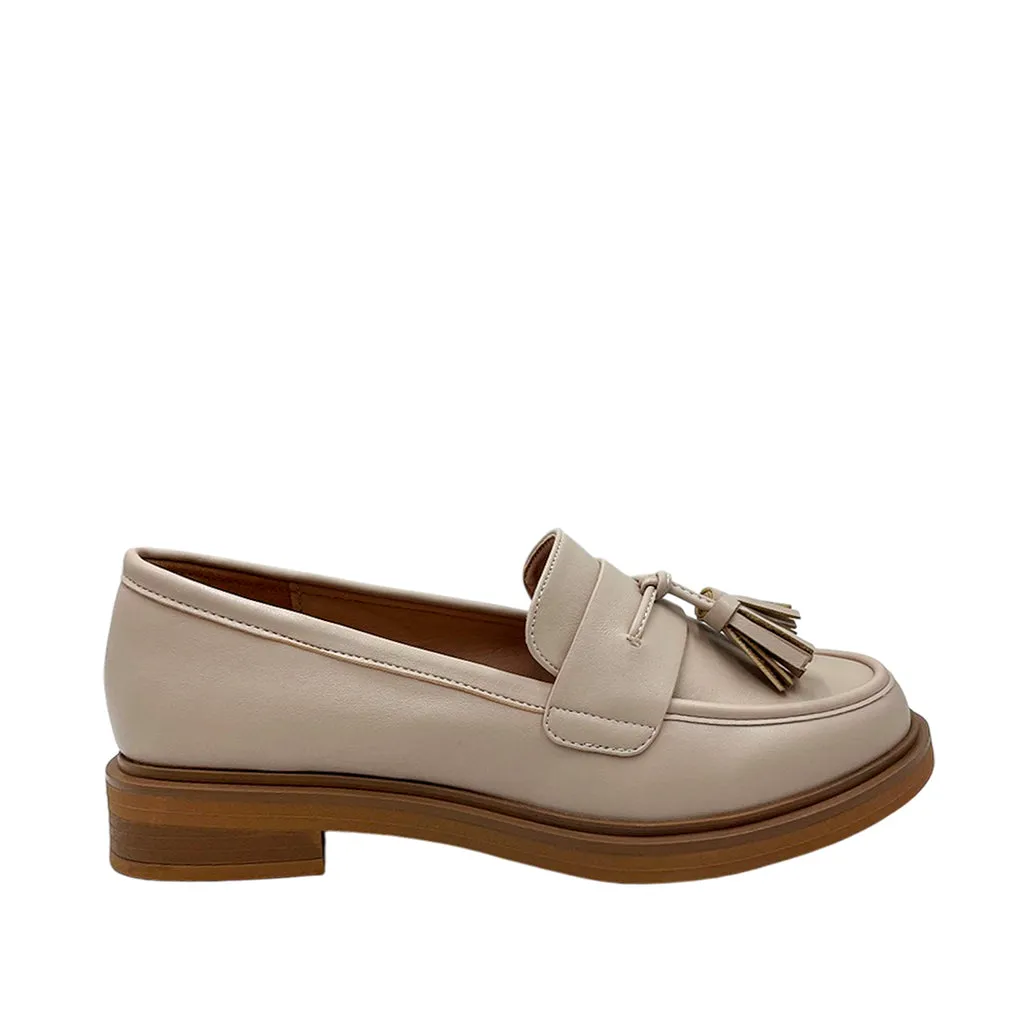 ADOC Mocasines Oleg color blanco hueso
